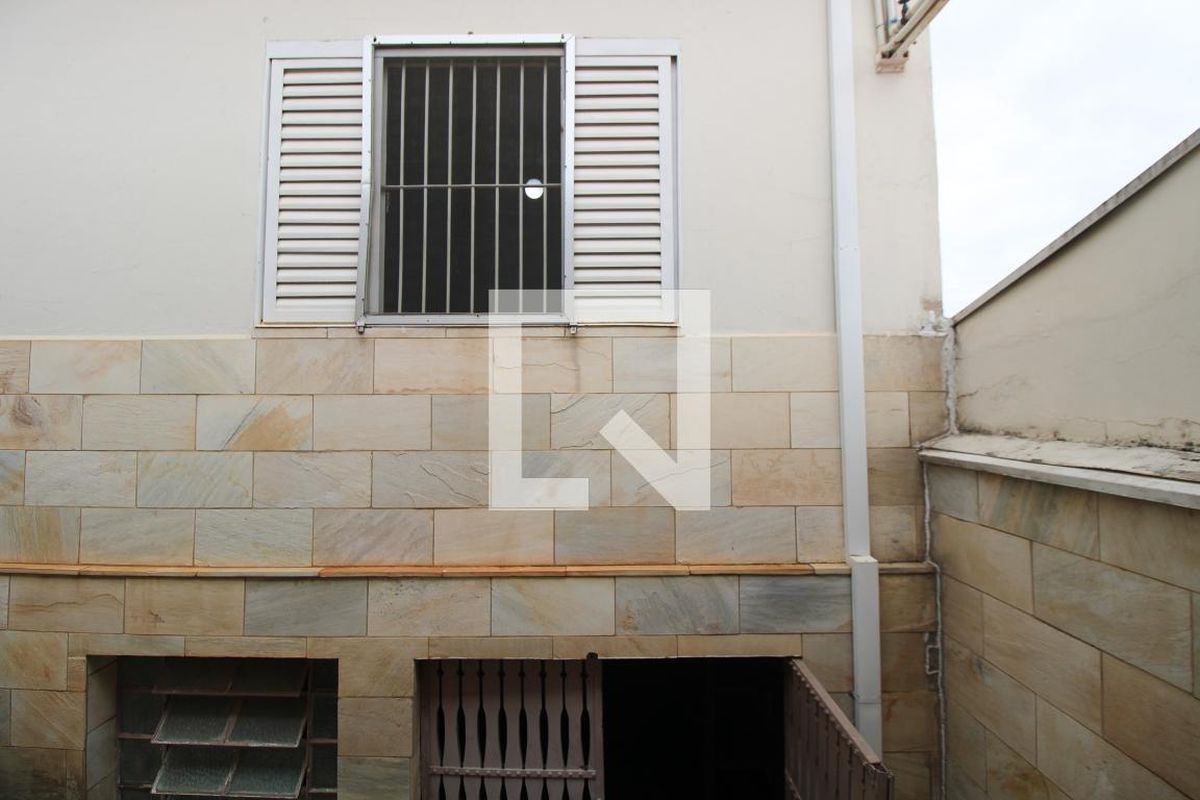 Casa à Venda - Jardim Flamboyant, 3 Quartos,  213 m2 em , Campinas - sp | SoloBR