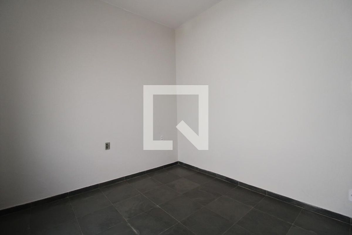 Casa à Venda - Jardim Flamboyant, 3 Quartos,  213 m2 em , Campinas - sp | SoloBR