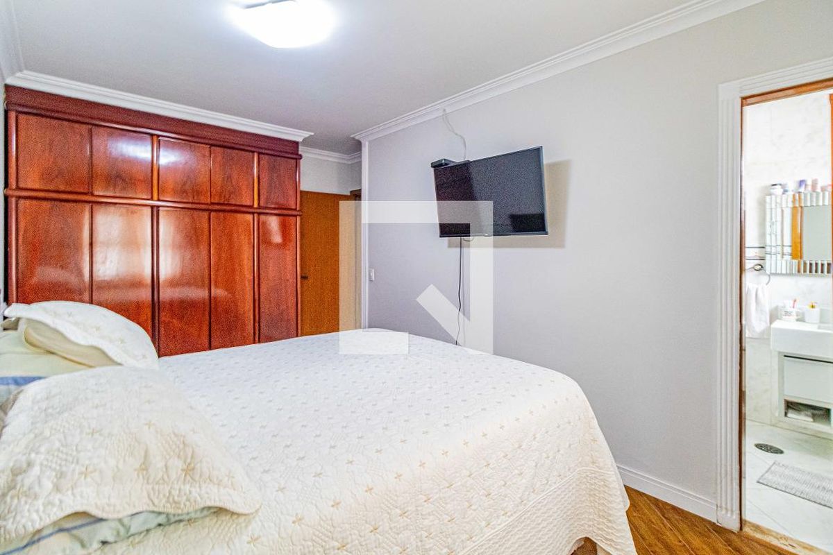 Casa, 3 quartos, 235 m² - Foto 38