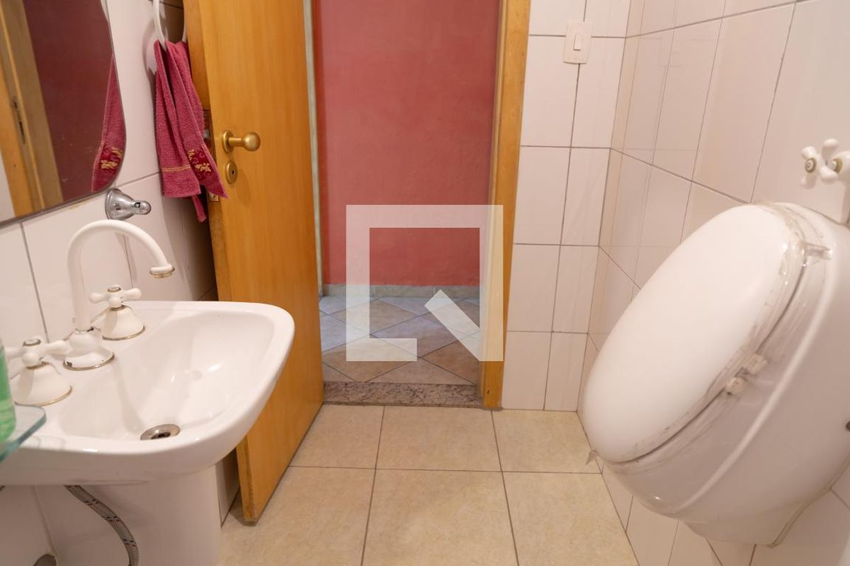 Casa, 5 quartos, 240 m² - Foto 40
