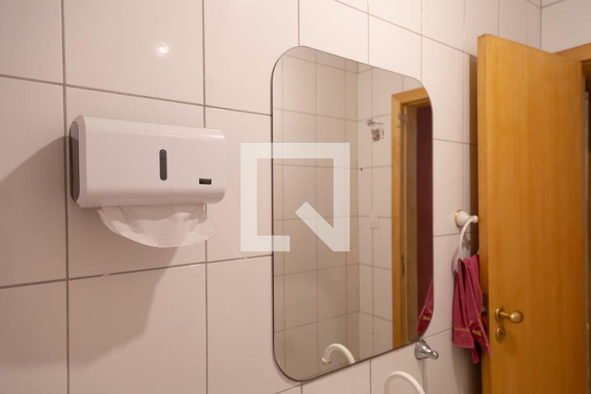 Casa, 5 quartos, 240 m² - Foto 41