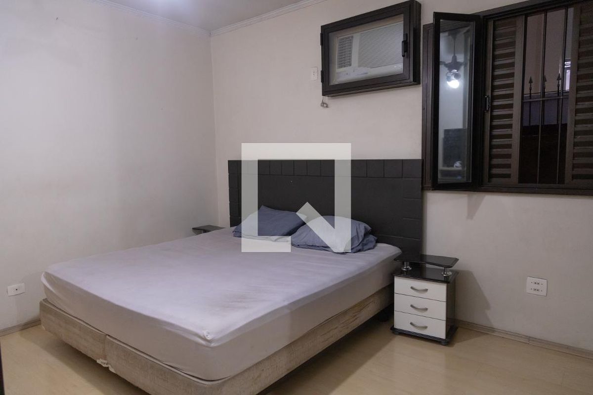 Casa, 5 quartos, 240 m² - Foto 17