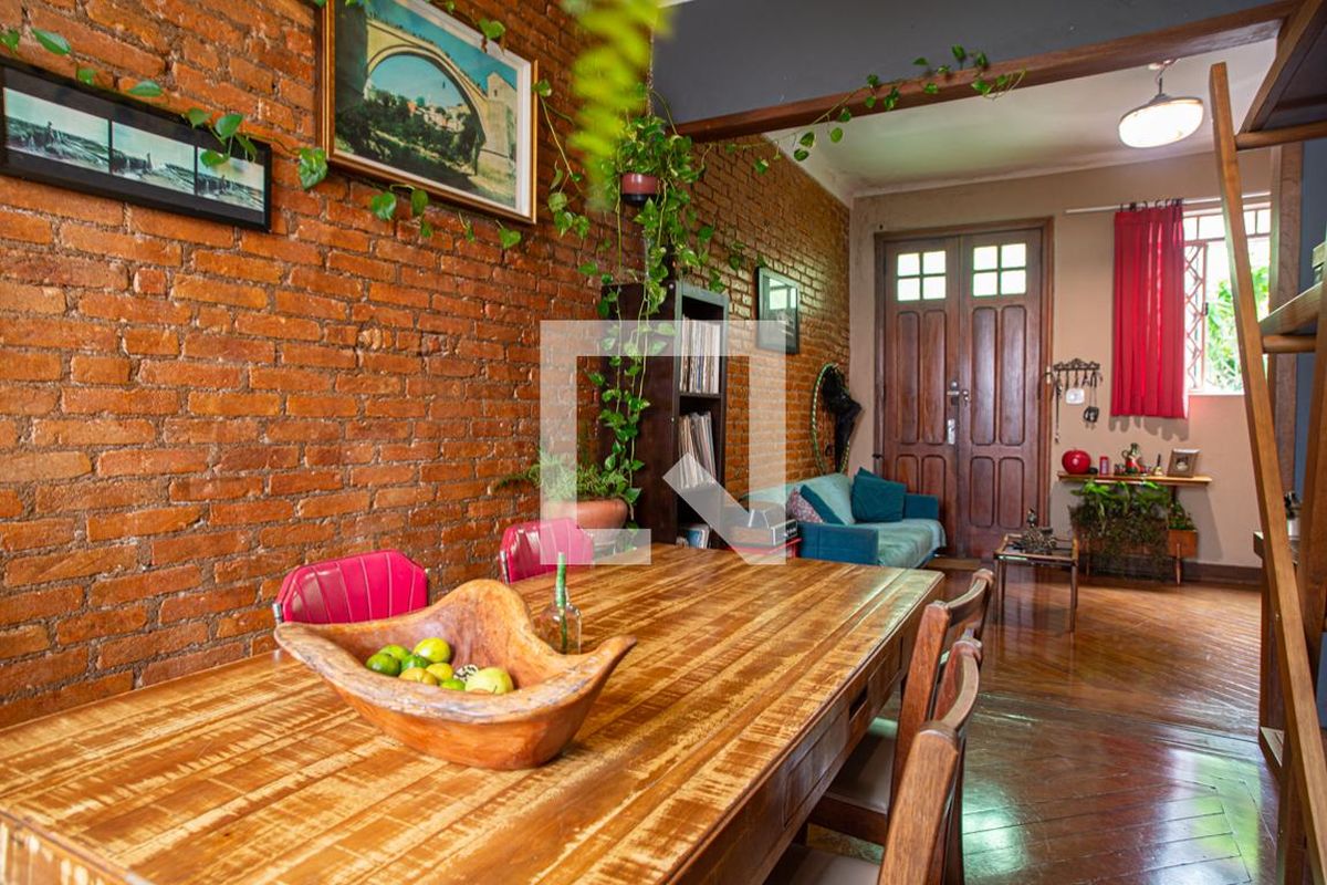 Casa, 2 quartos, 232 m² - Foto 11