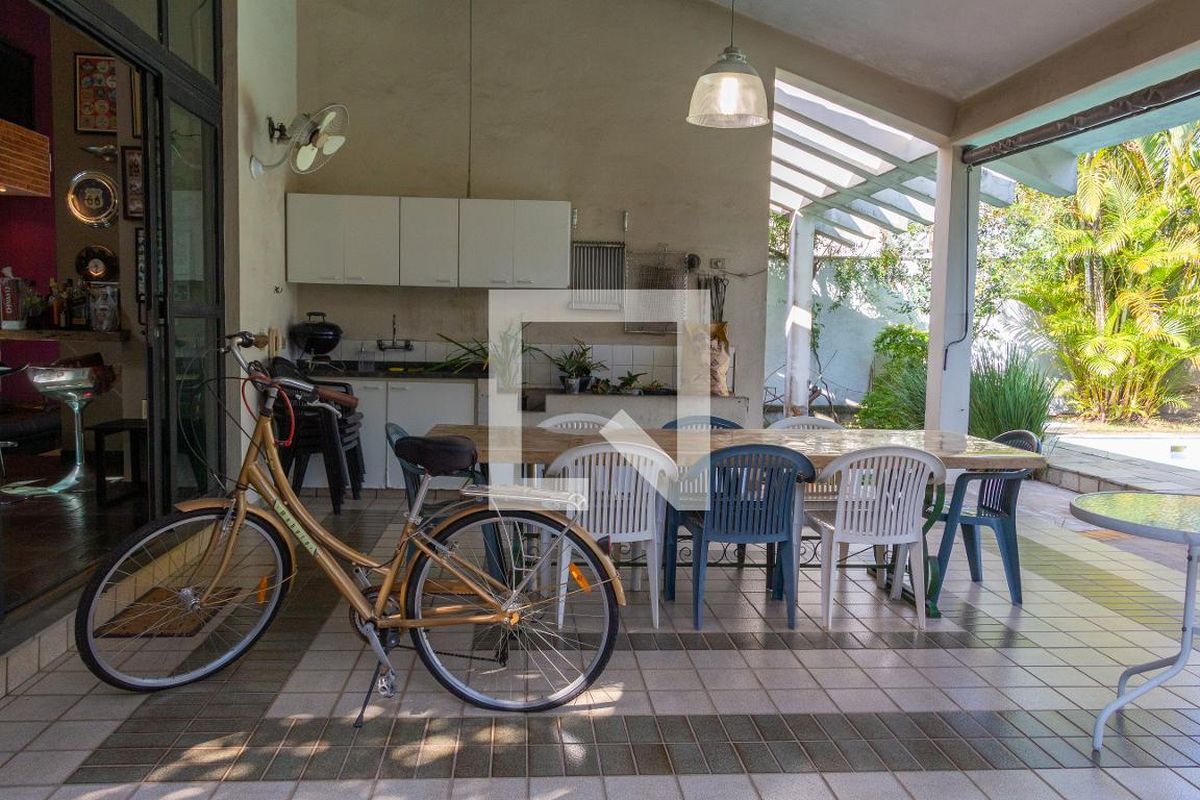 Casa, 4 quartos, 315 m² - Foto 85