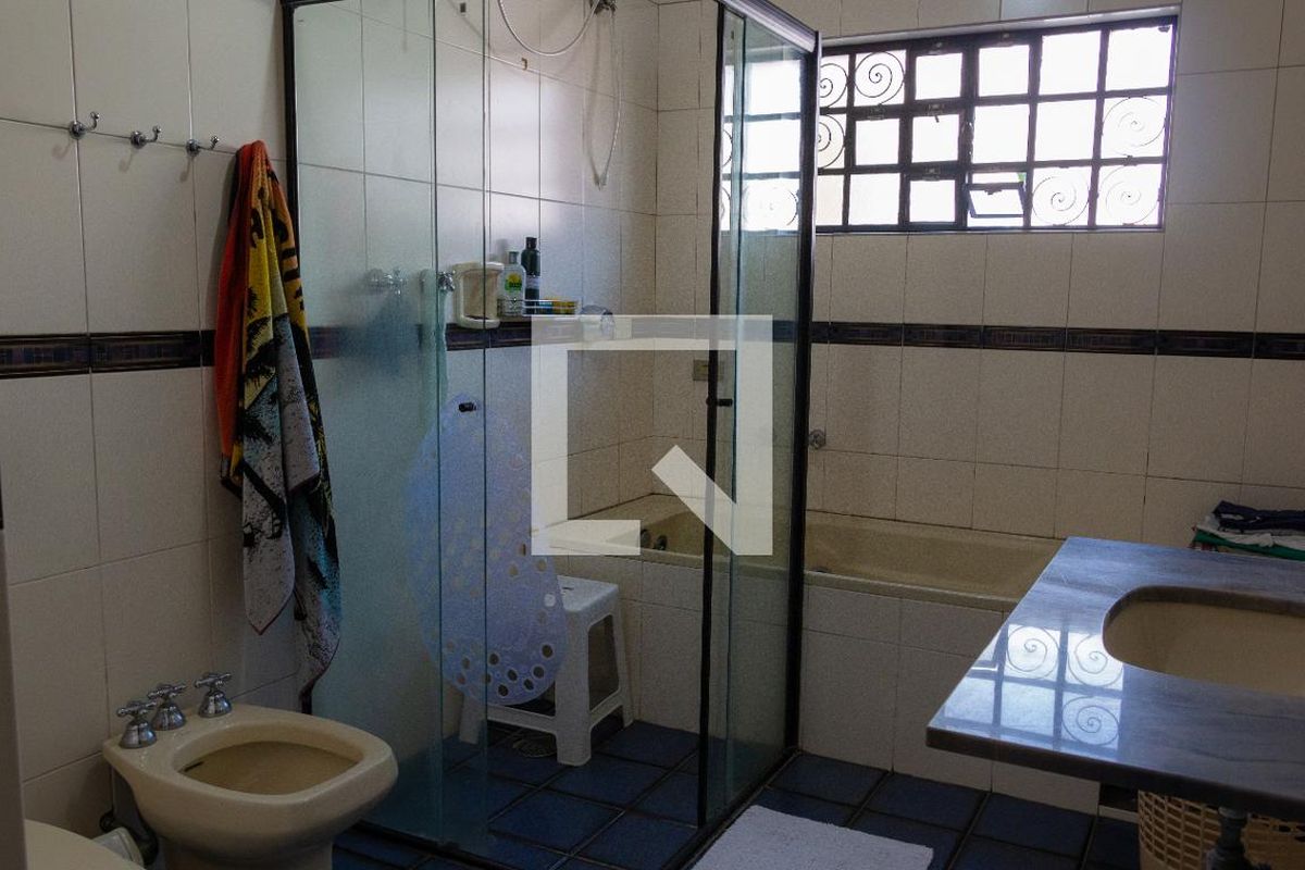 Casa, 4 quartos, 315 m² - Foto 59