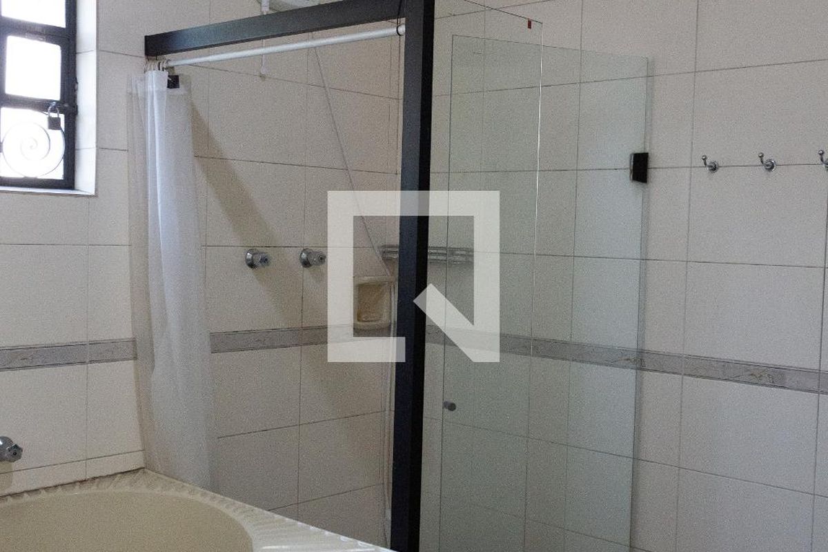 Casa, 4 quartos, 315 m² - Foto 55