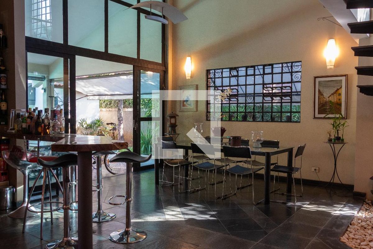 Casa, 4 quartos, 315 m² - Foto 11