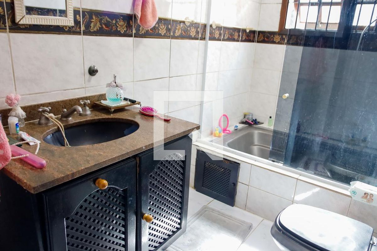 Casa, 3 quartos, 194 m² - Foto 48