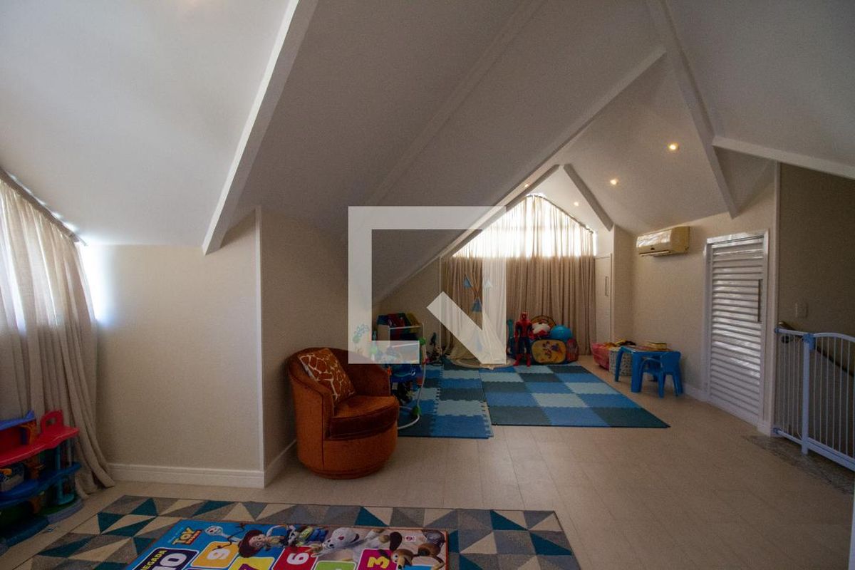 Casa, 4 quartos, 350 m² - Foto 86