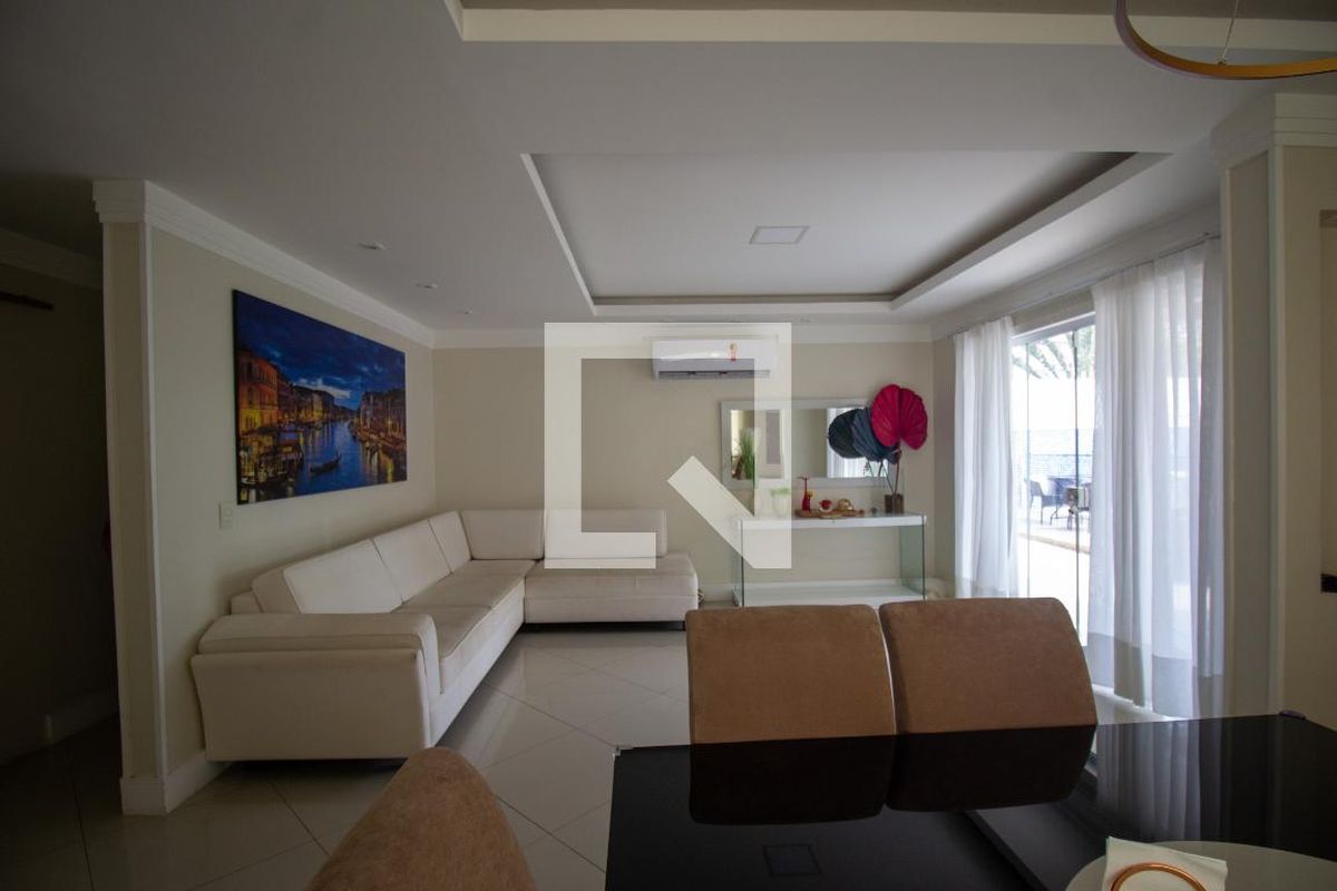 Casa, 4 quartos, 350 m² - Foto 10