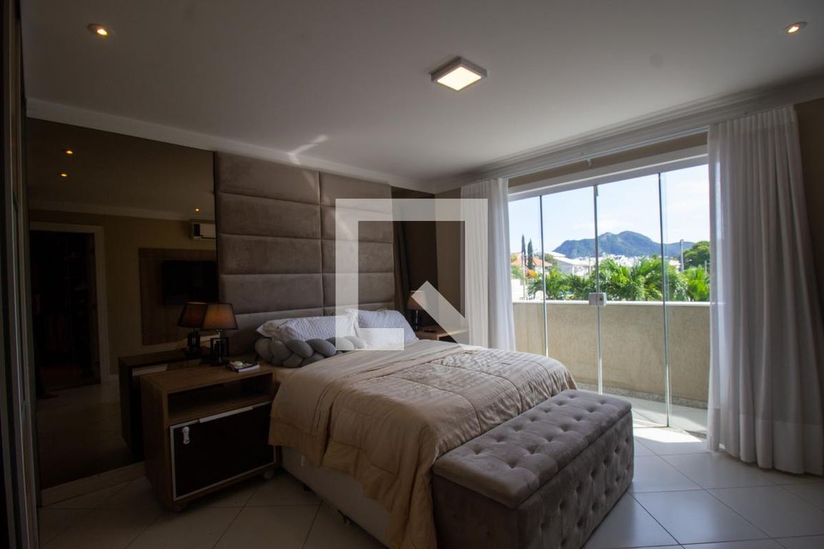 Casa, 4 quartos, 350 m² - Foto 58