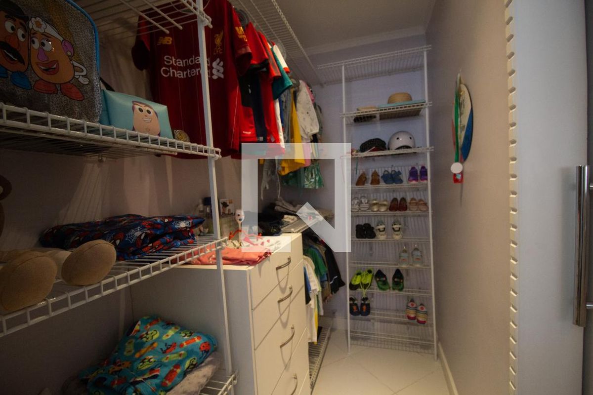 Casa, 4 quartos, 350 m² - Foto 46