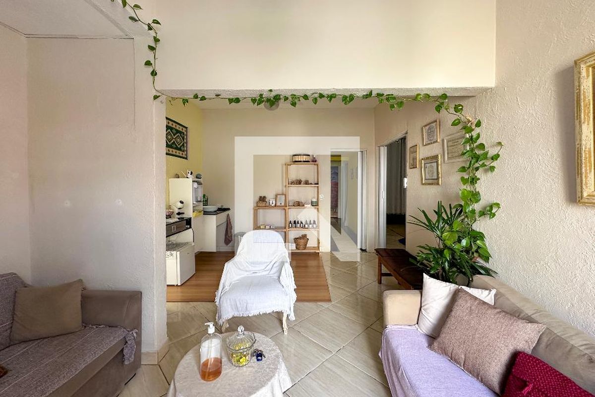 Casa, 3 quartos, 225 m² - Foto 2