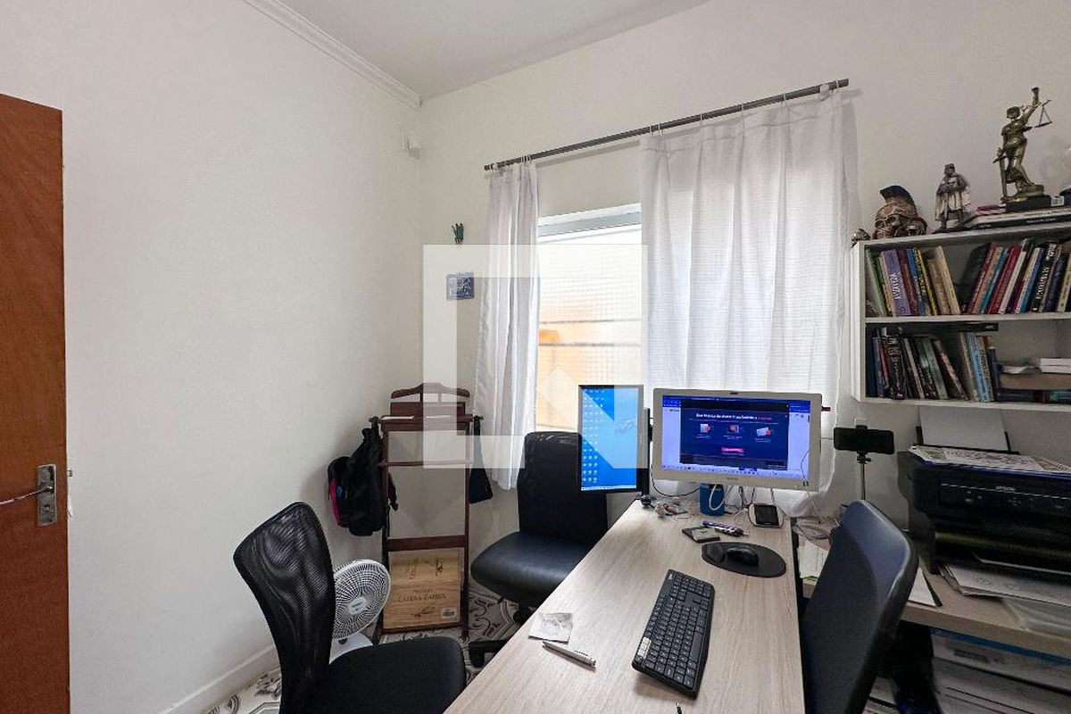 Casa, 3 quartos, 225 m² - Foto 18