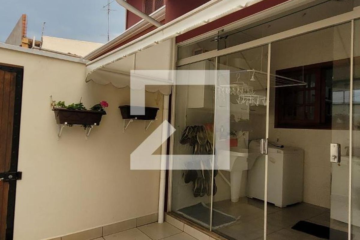 Casa à Venda - Nova Campinas, 4 Quartos,  300 m2 em , Campinas - sp | SoloBR