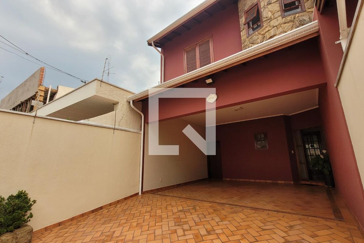 Casa à Venda - Nova Campinas, 4 Quartos,  300 m2 em , Campinas - sp | SoloBR