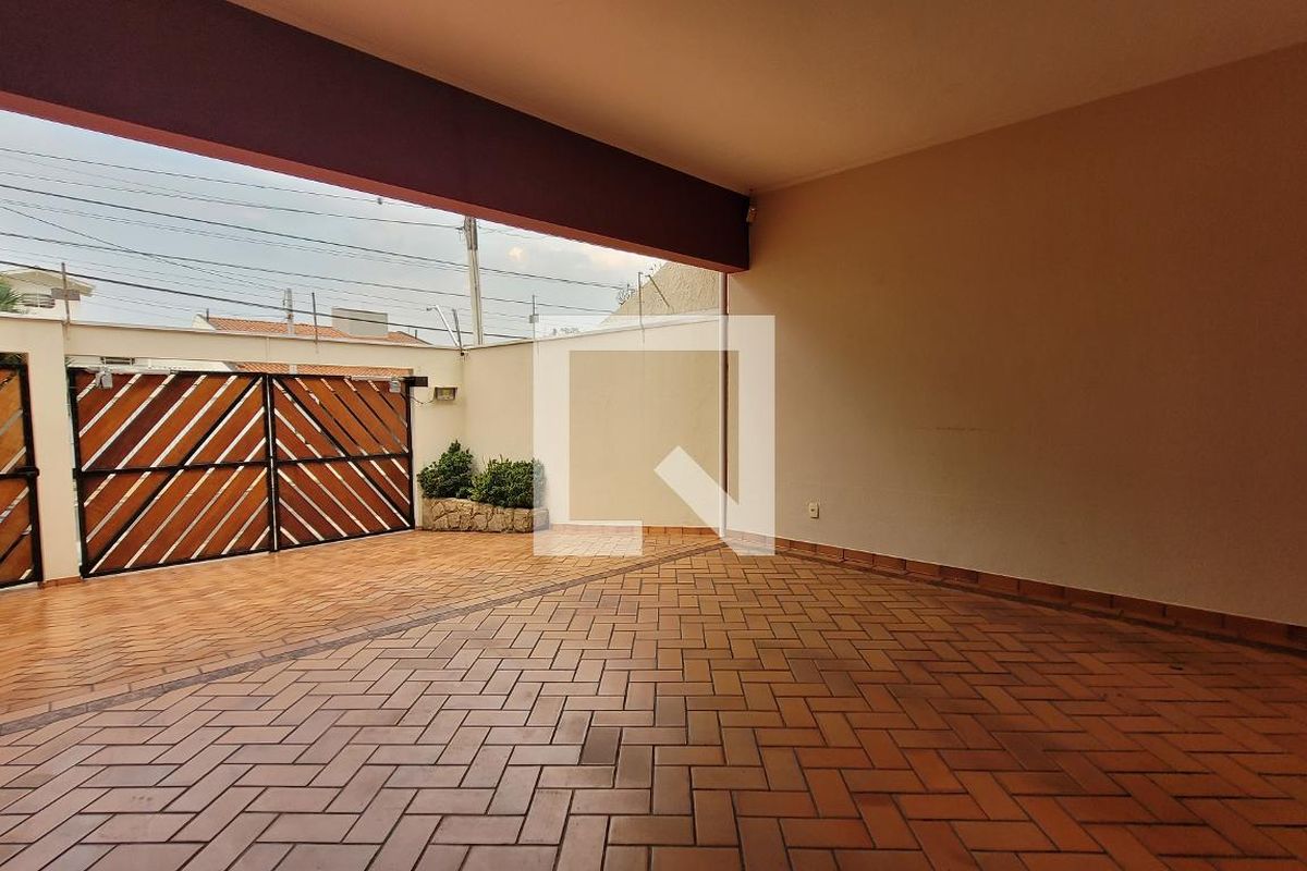 Casa à Venda - Nova Campinas, 4 Quartos,  300 m2 em , Campinas - sp | SoloBR