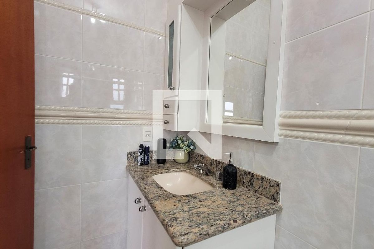 Casa à Venda - Nova Campinas, 4 Quartos,  300 m2 em , Campinas - sp | SoloBR
