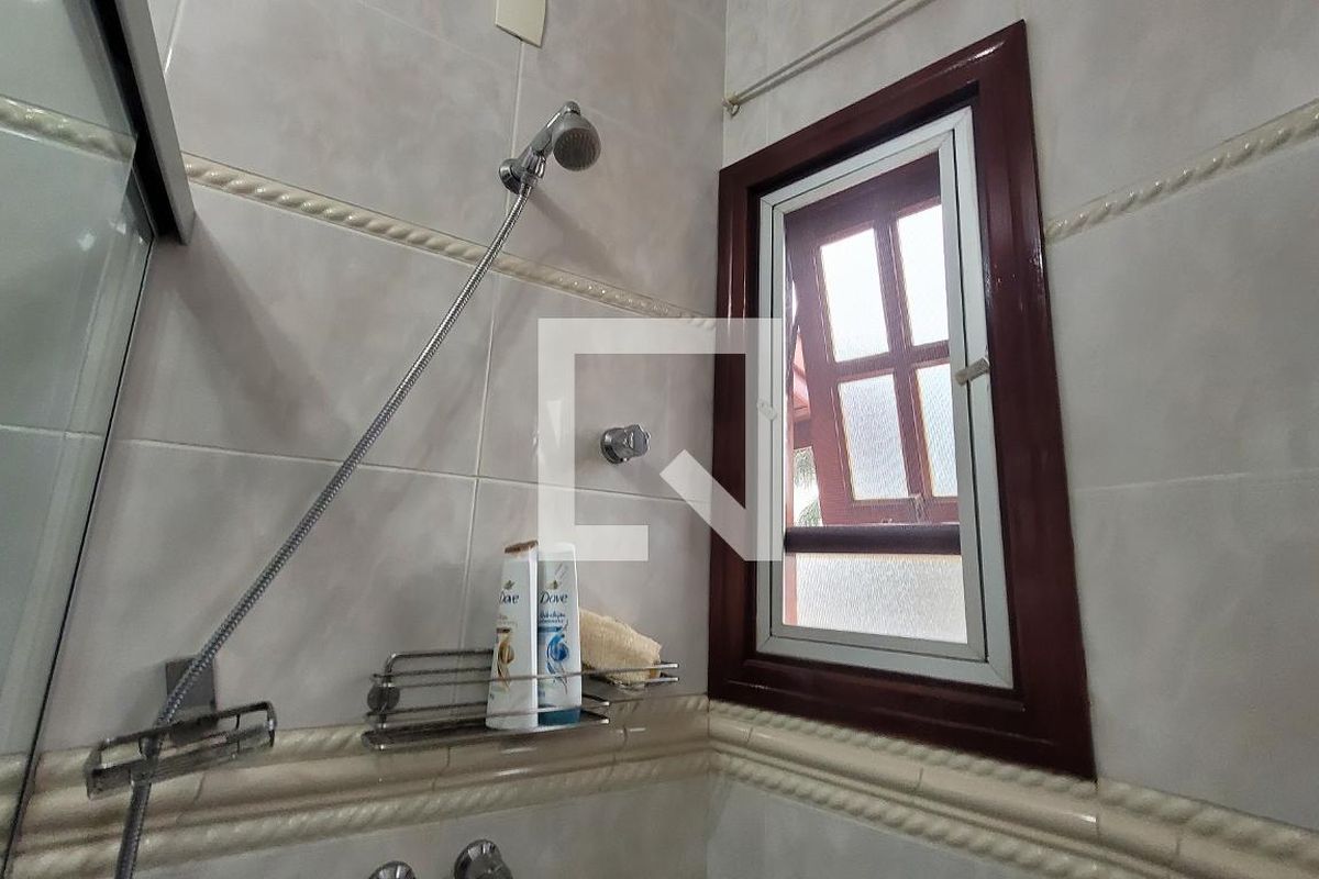 Casa à Venda - Nova Campinas, 4 Quartos,  300 m2 em , Campinas - sp | SoloBR