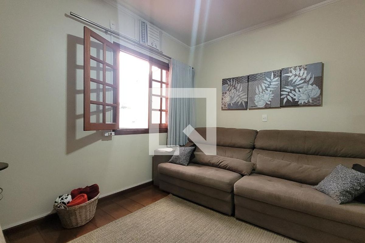 Casa à Venda - Nova Campinas, 4 Quartos,  300 m2 em , Campinas - sp | SoloBR