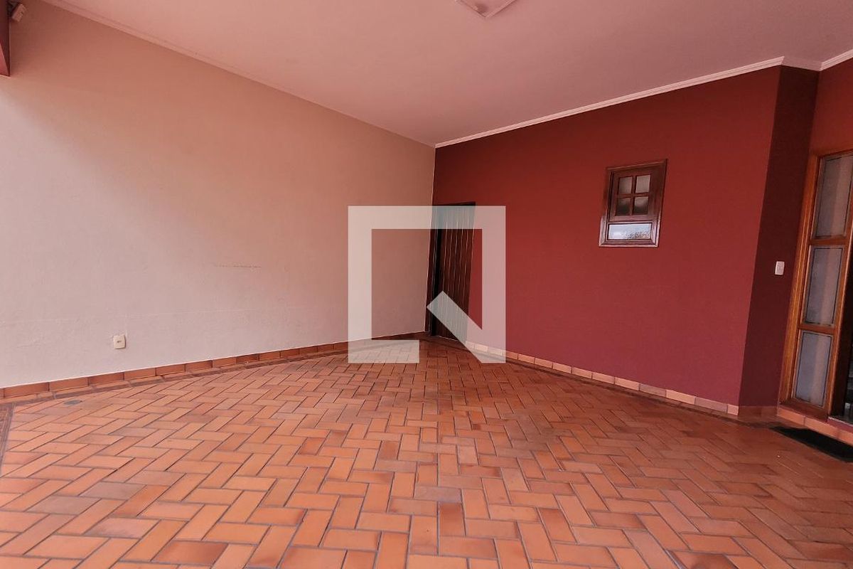 Casa à Venda - Nova Campinas, 4 Quartos,  300 m2 em , Campinas - sp | SoloBR