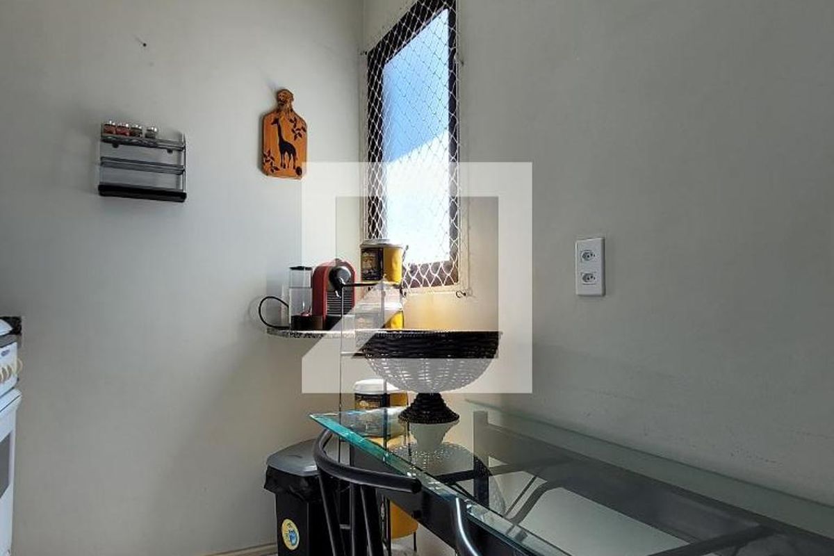 Apartamento à Venda - Cambuí, 1 Quarto,  72 m2 em , Campinas - sp | SoloBR