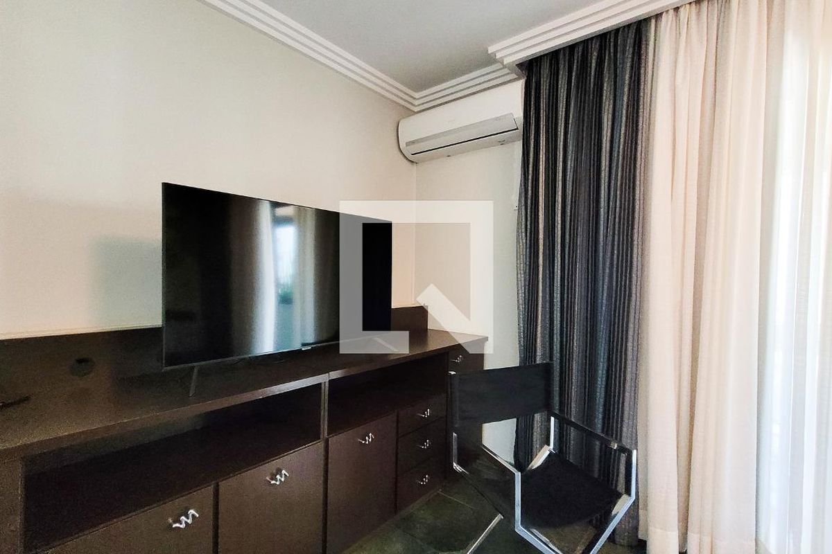 Apartamento à Venda - Cambuí, 1 Quarto,  72 m2 em , Campinas - sp | SoloBR