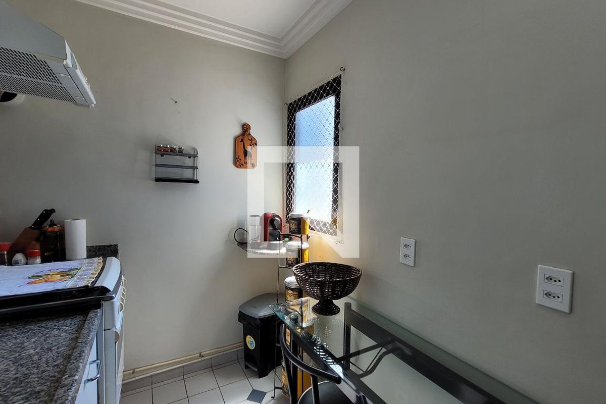 Apartamento à Venda - Cambuí, 1 Quarto,  72 m2 em , Campinas - sp | SoloBR