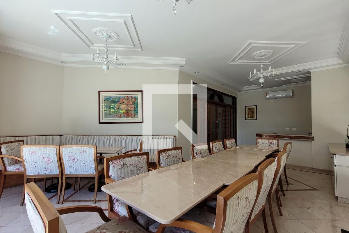 Apartamento à Venda - Cambuí, 1 Quarto,  72 m2 em , Campinas - sp | SoloBR