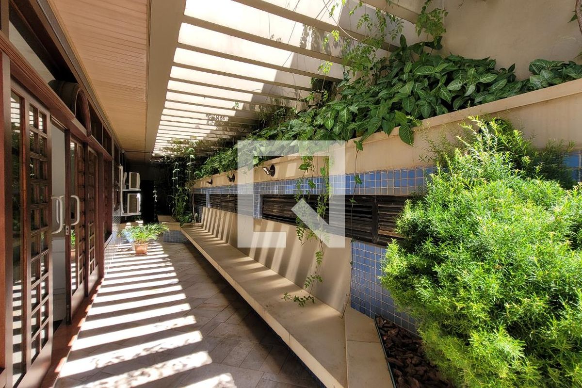 Apartamento à Venda - Cambuí, 1 Quarto,  72 m2 em , Campinas - sp | SoloBR