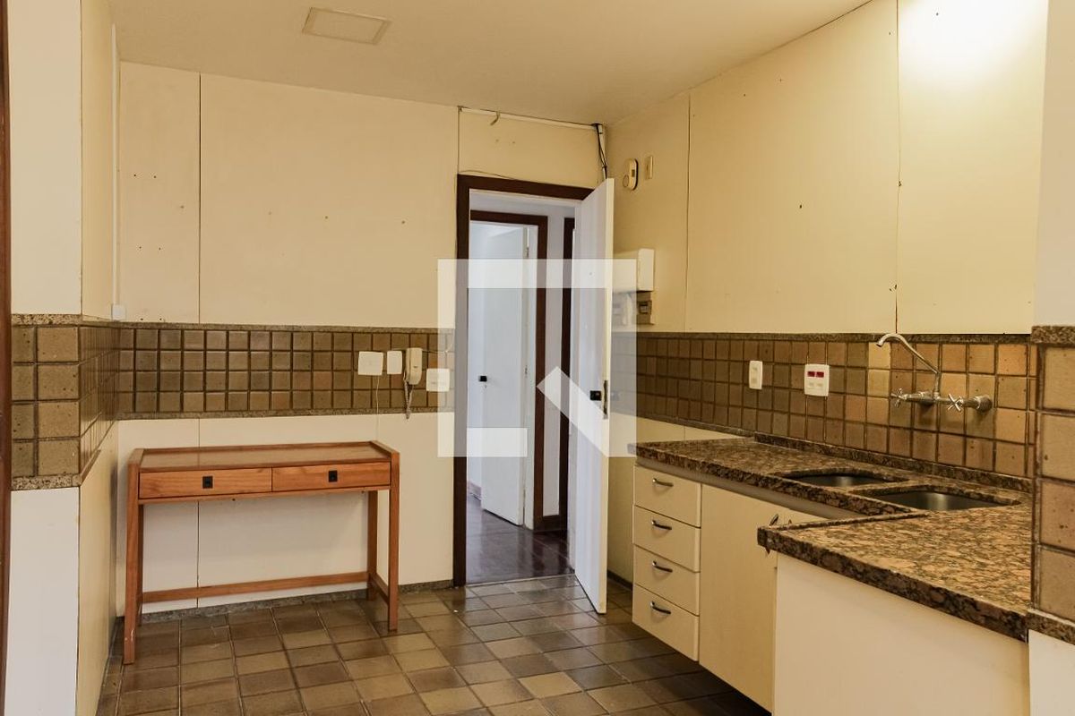 Apartamento, 3 quartos, 140 m² - Foto 106