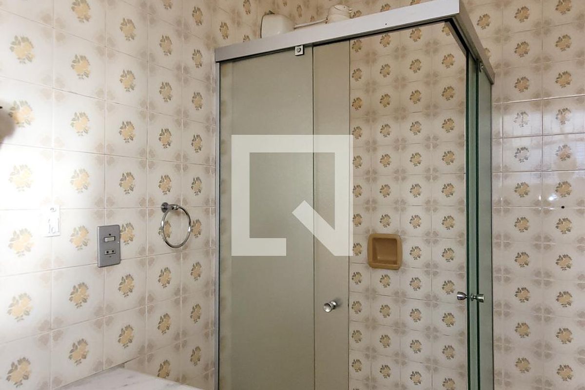 Casa à Venda - Bosque, 3 Quartos,  300 m2 em , Campinas - sp | SoloBR