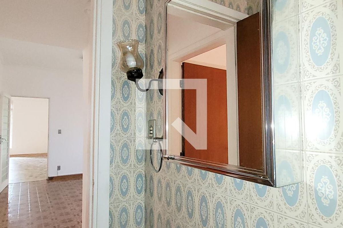 Casa à Venda - Bosque, 3 Quartos,  300 m2 em , Campinas - sp | SoloBR
