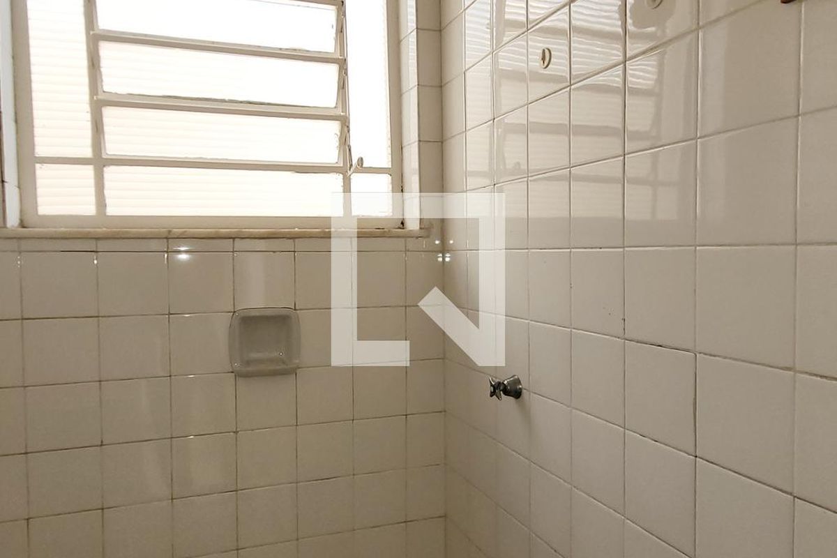 Casa à Venda - Bosque, 3 Quartos,  300 m2 em , Campinas - sp | SoloBR