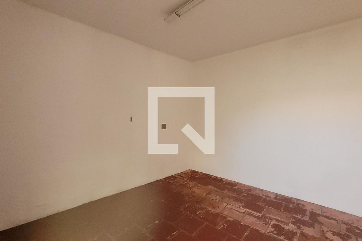 Casa à Venda - Bosque, 3 Quartos,  300 m2 em , Campinas - sp | SoloBR