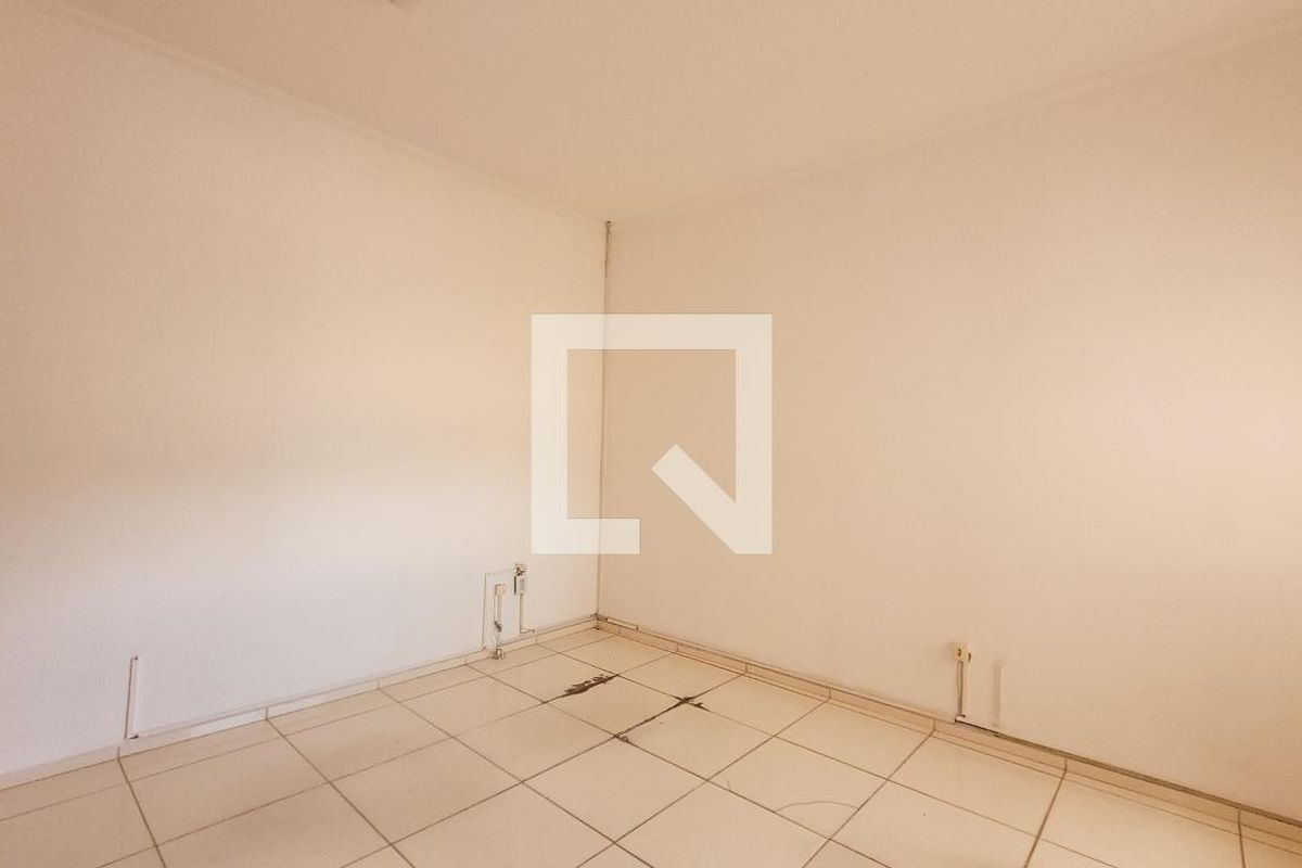 Casa à Venda - Bosque, 3 Quartos,  300 m2 em , Campinas - sp | SoloBR