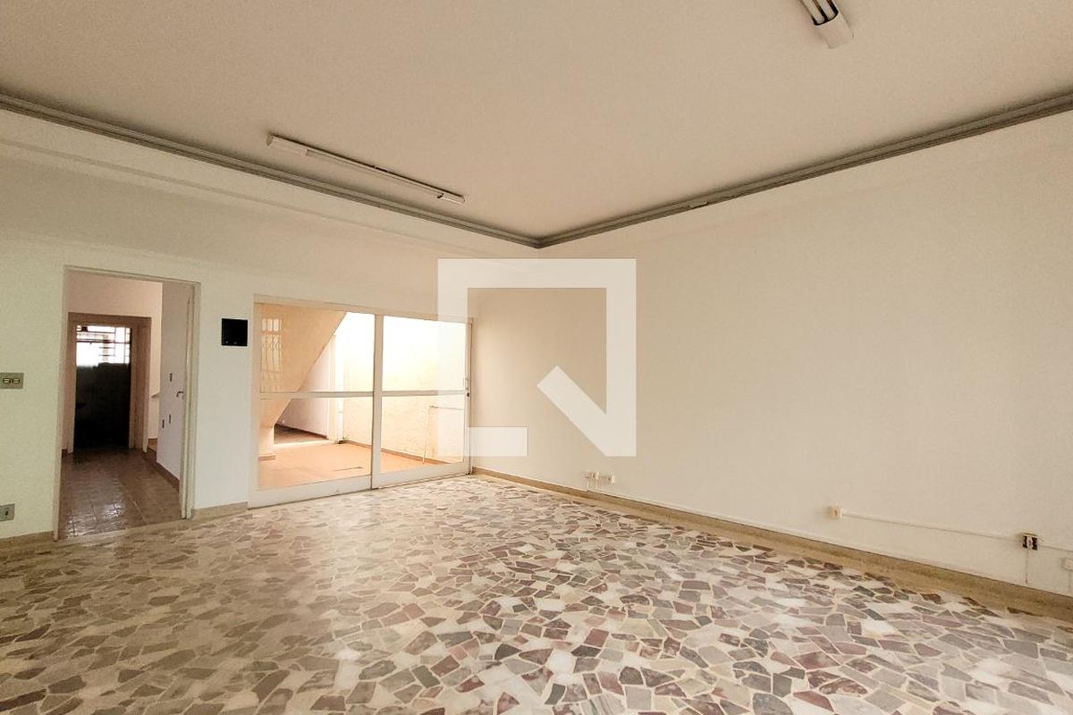 Casa à Venda - Bosque, 3 Quartos,  300 m2 em , Campinas - sp | SoloBR