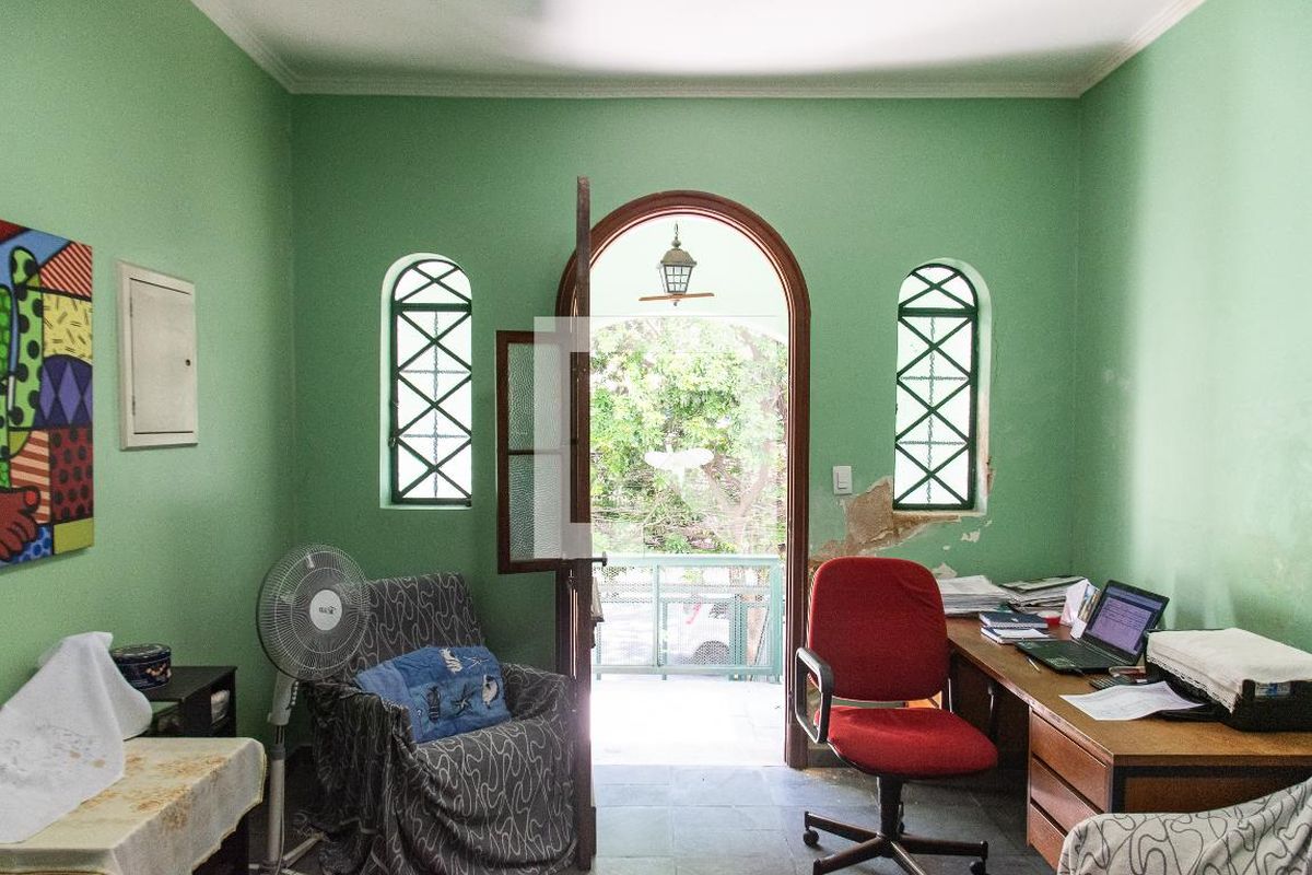 Casa, 4 quartos, 299 m² - Foto 2