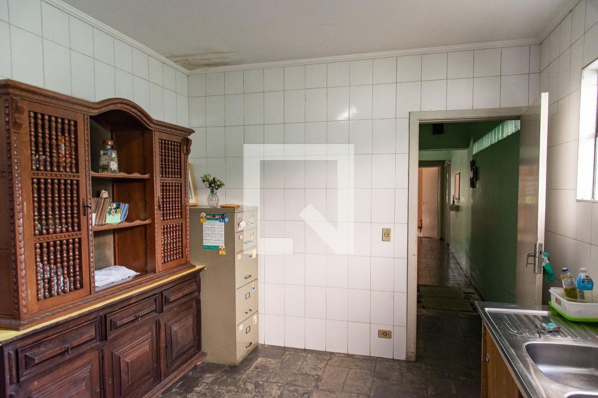 Casa, 4 quartos, 299 m² - Foto 37