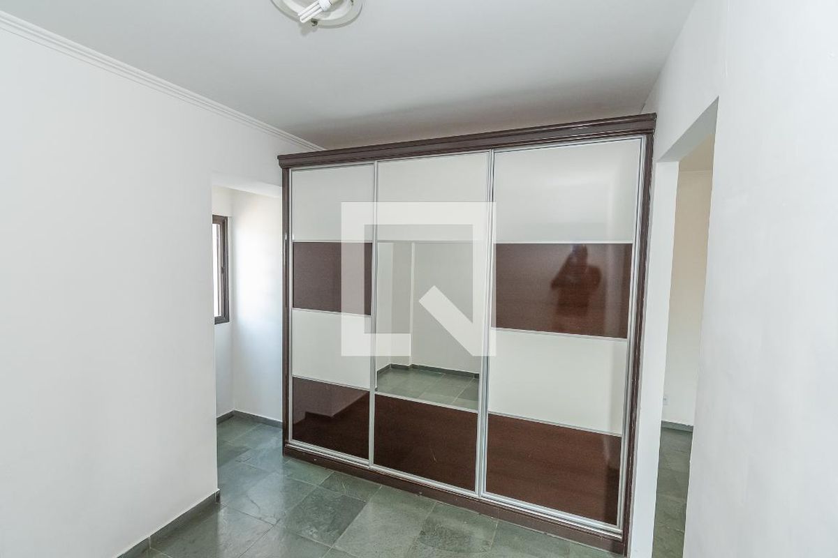 Apartamento à Venda - Cambuí, 1 Quarto,  30 m2 em , Campinas - sp | SoloBR