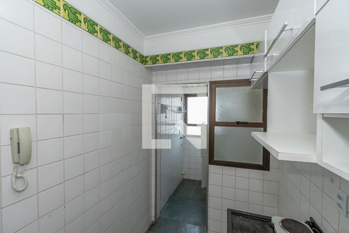 Apartamento à Venda - Cambuí, 1 Quarto,  30 m2 em , Campinas - sp | SoloBR
