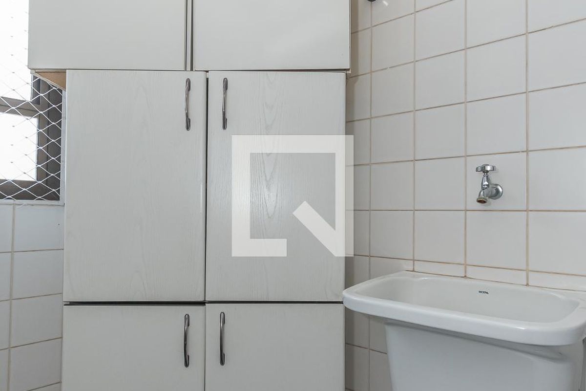 Apartamento à Venda - Cambuí, 1 Quarto,  30 m2 em , Campinas - sp | SoloBR