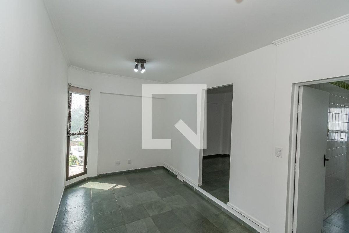 Apartamento à Venda - Cambuí, 1 Quarto,  30 m2 em , Campinas - sp | SoloBR