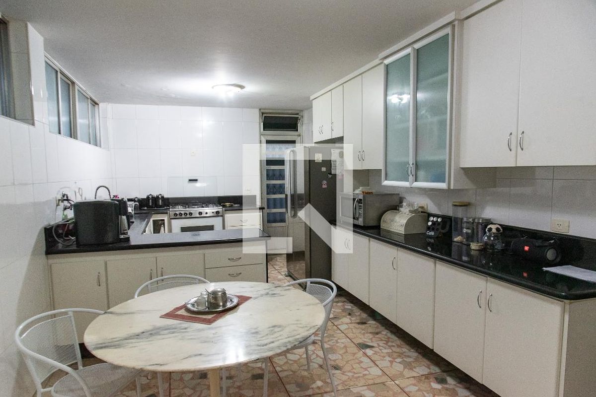 Casa, 5 quartos, 440 m² - Foto 59