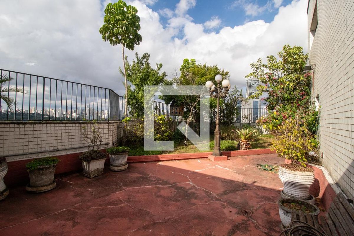 Apartamento, 4 quartos, 280 m² - Foto 185