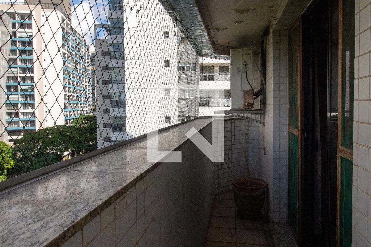 Apartamento, 4 quartos, 280 m² - Foto 25