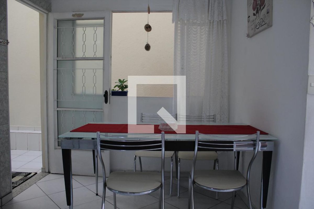 Casa, 2 quartos, 150 m² - Foto 14