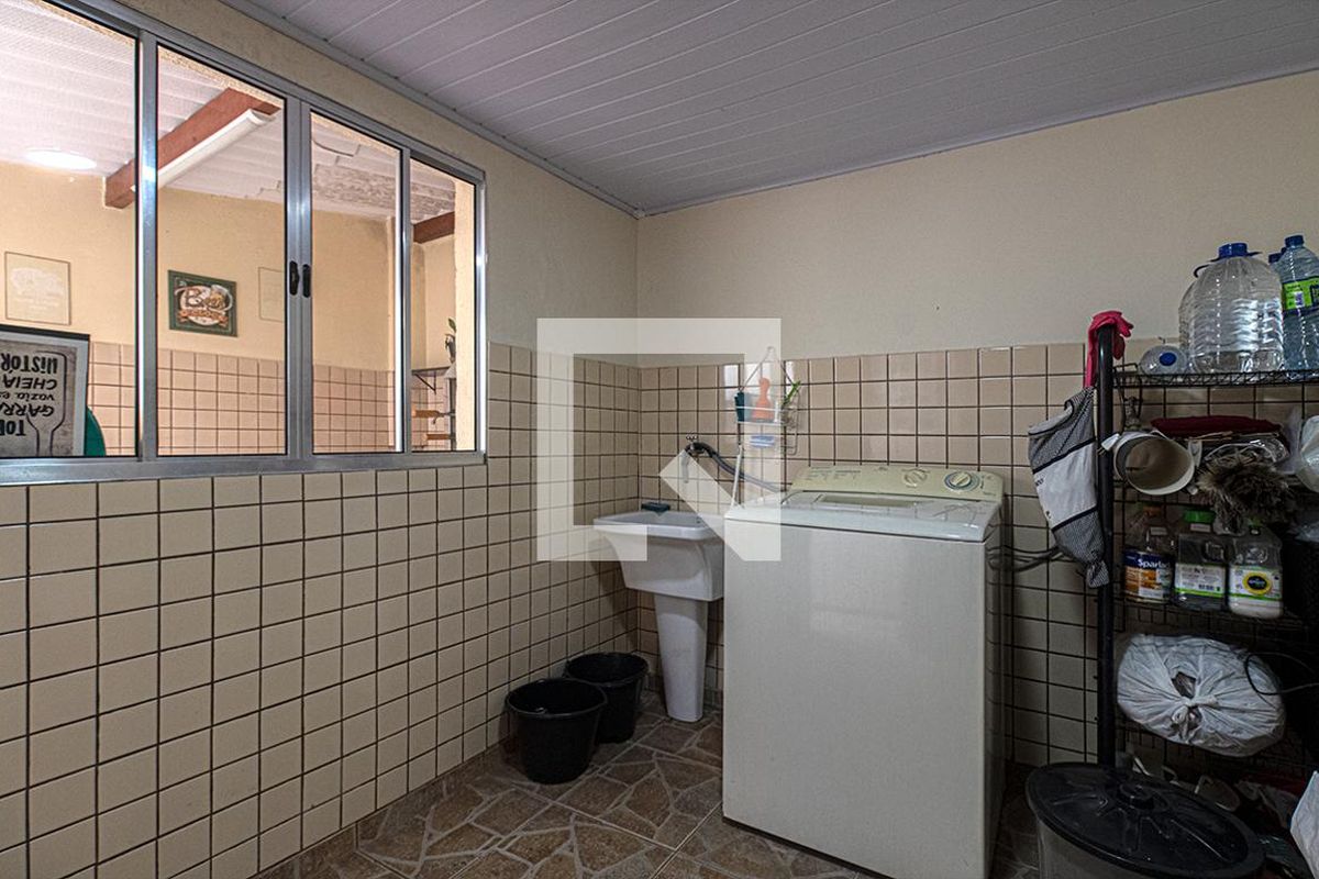 Casa, 4 quartos, 200 m² - Foto 43