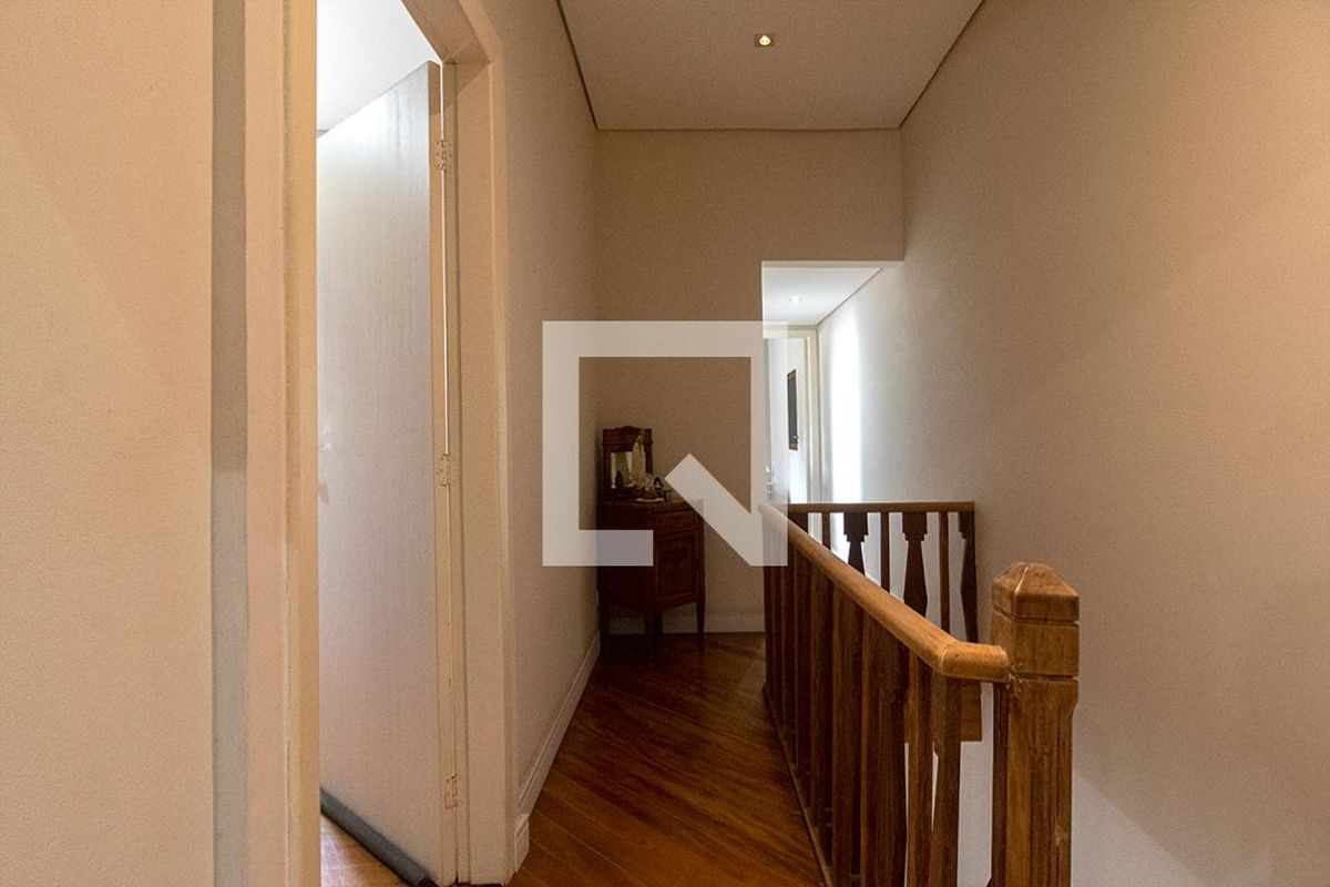 Casa, 4 quartos, 200 m² - Foto 10