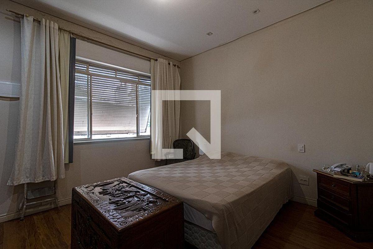 Casa, 4 quartos, 200 m² - Foto 12